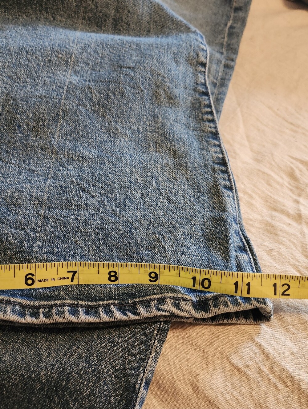 Mother The Tomcat Roller Jeans - Picture 8 of 11